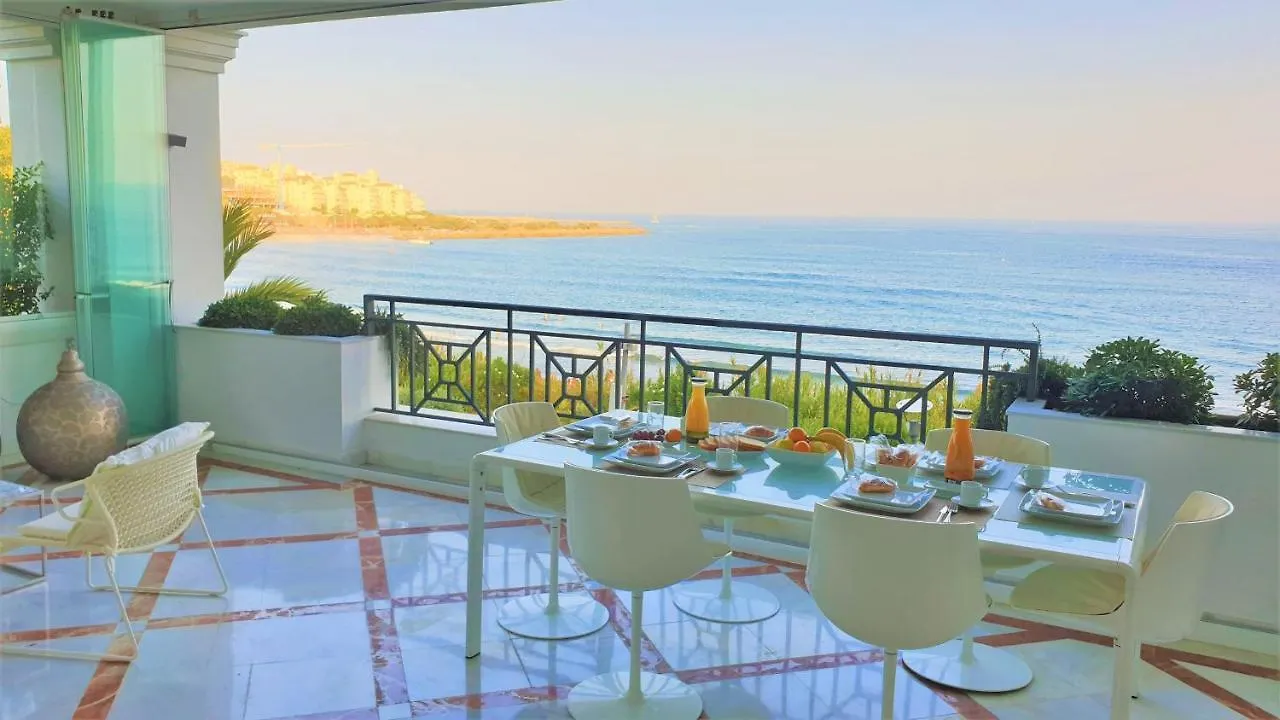 Luxury Apartment Frontal Beach In Doncella Beach Estepona 0*,  Spain