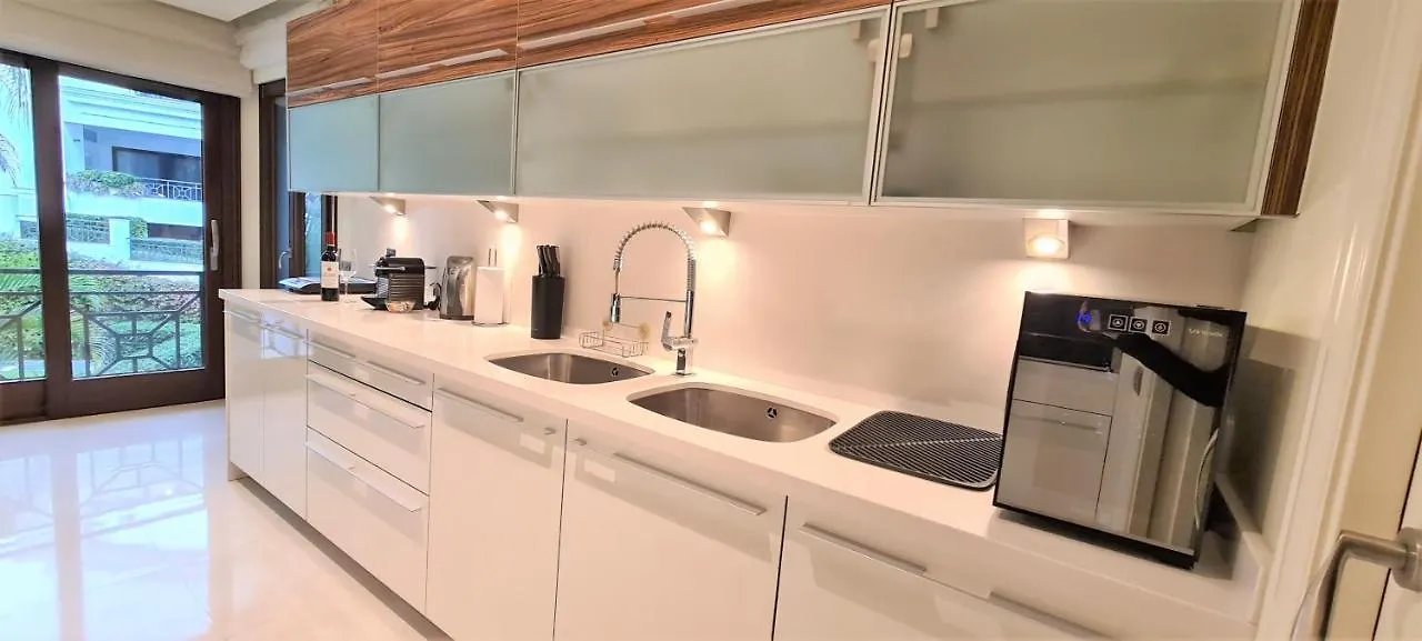 Luxury Apartment Frontal Beach In Doncella Beach Estepona 0*,  Spain